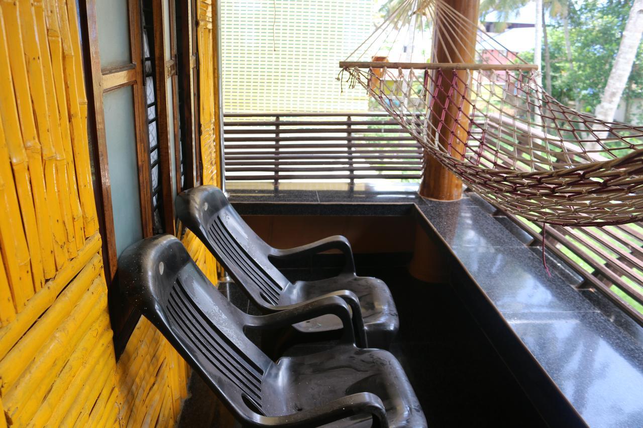 Hotel Mummy Bamboo House Varkala Exterior foto
